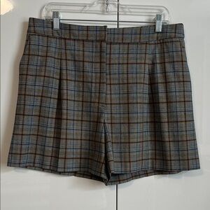 Grey Dressy Plaid Shorts in Gray and Brown, Size 12